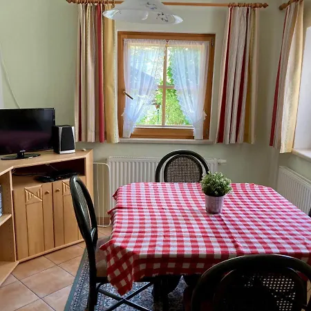 Apartament Erlzette *
